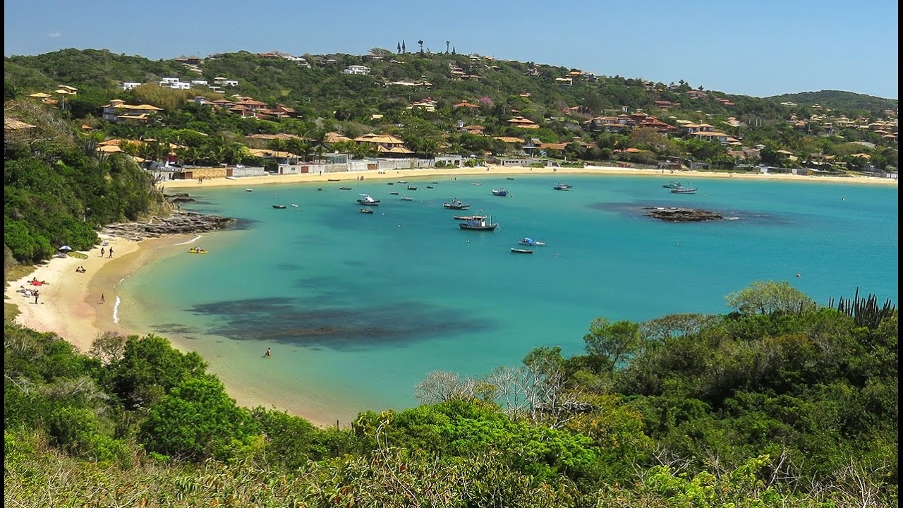 https://mdw-travel-data-us-east-1.s3.amazonaws.com/img/country/Brazil/Praia-da-Ferradura/img_03.jpg