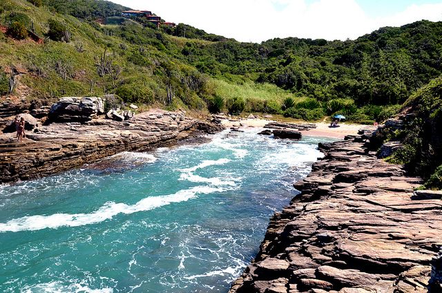 https://mdw-travel-data-us-east-1.s3.amazonaws.com/img/country/Brazil/Praia-da-Foca/img_01.jpg