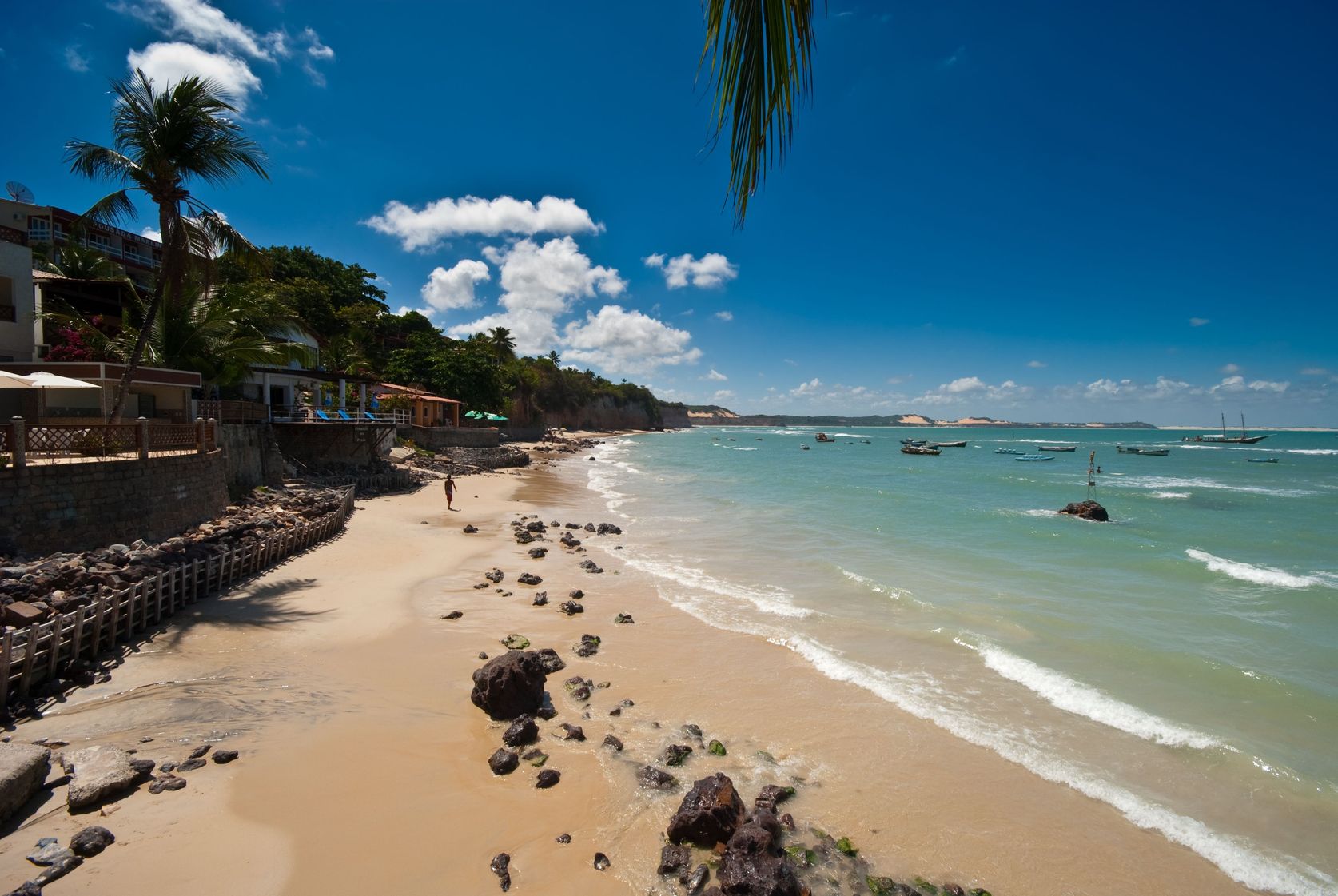 https://mdw-travel-data-us-east-1.s3.amazonaws.com/img/country/Brazil/Praia-de-Pipa/img_04.jpg
