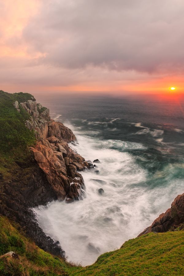 https://mdw-travel-data-us-east-1.s3.amazonaws.com/img/country/Brazil/Praia-do-Rosa/img_03.jpg