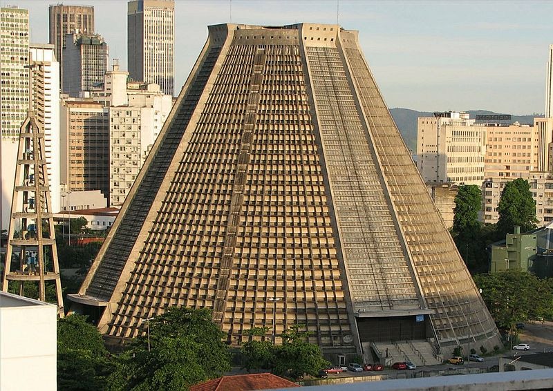 https://mdw-travel-data-us-east-1.s3.amazonaws.com/img/country/Brazil/Rio-de-Janeiro-Cathedral/img_03.jpg