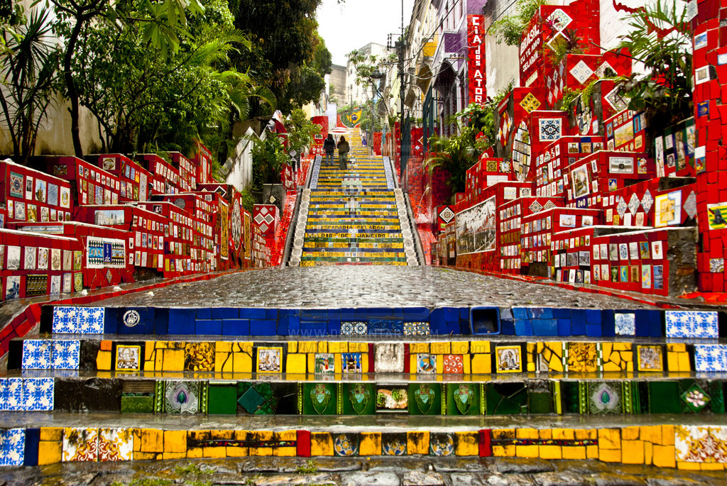 https://mdw-travel-data-us-east-1.s3.amazonaws.com/img/country/Brazil/Santa-Teresa/img_03.jpg