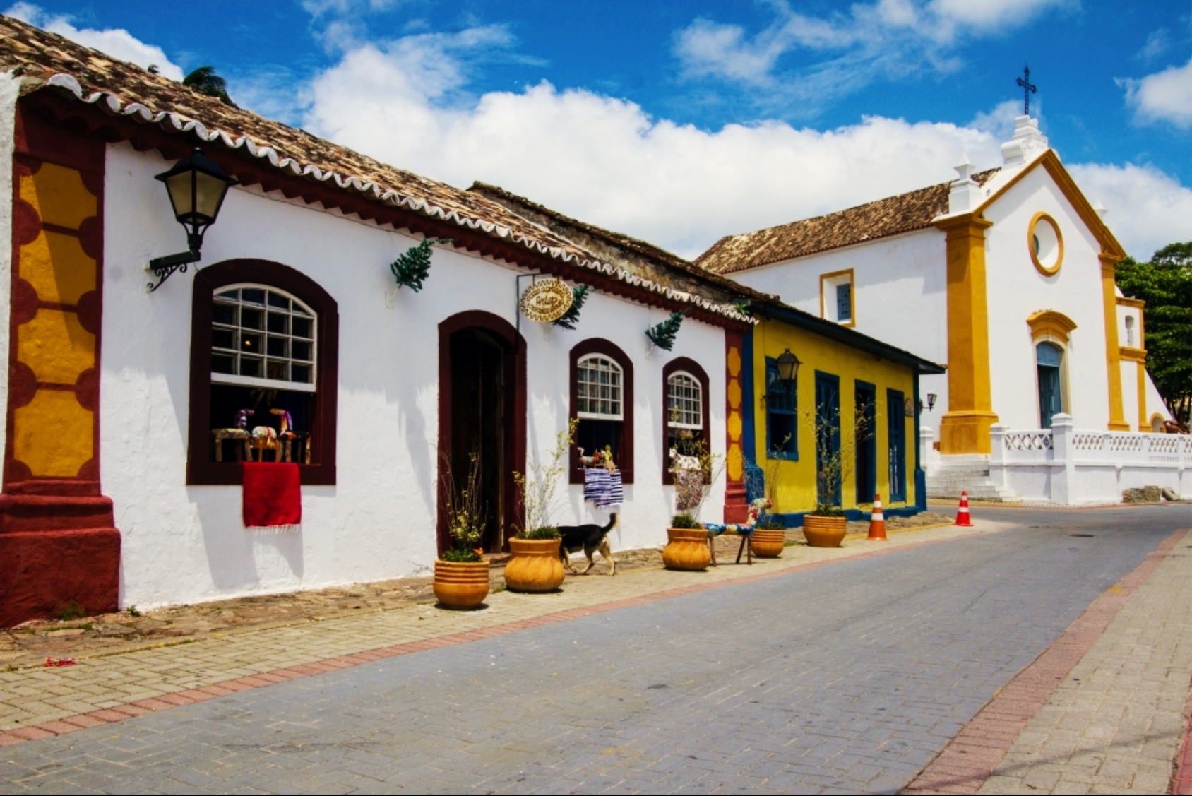 https://mdw-travel-data-us-east-1.s3.amazonaws.com/img/country/Brazil/Santo-Antonio-de-Lisboa/img_01.jpg