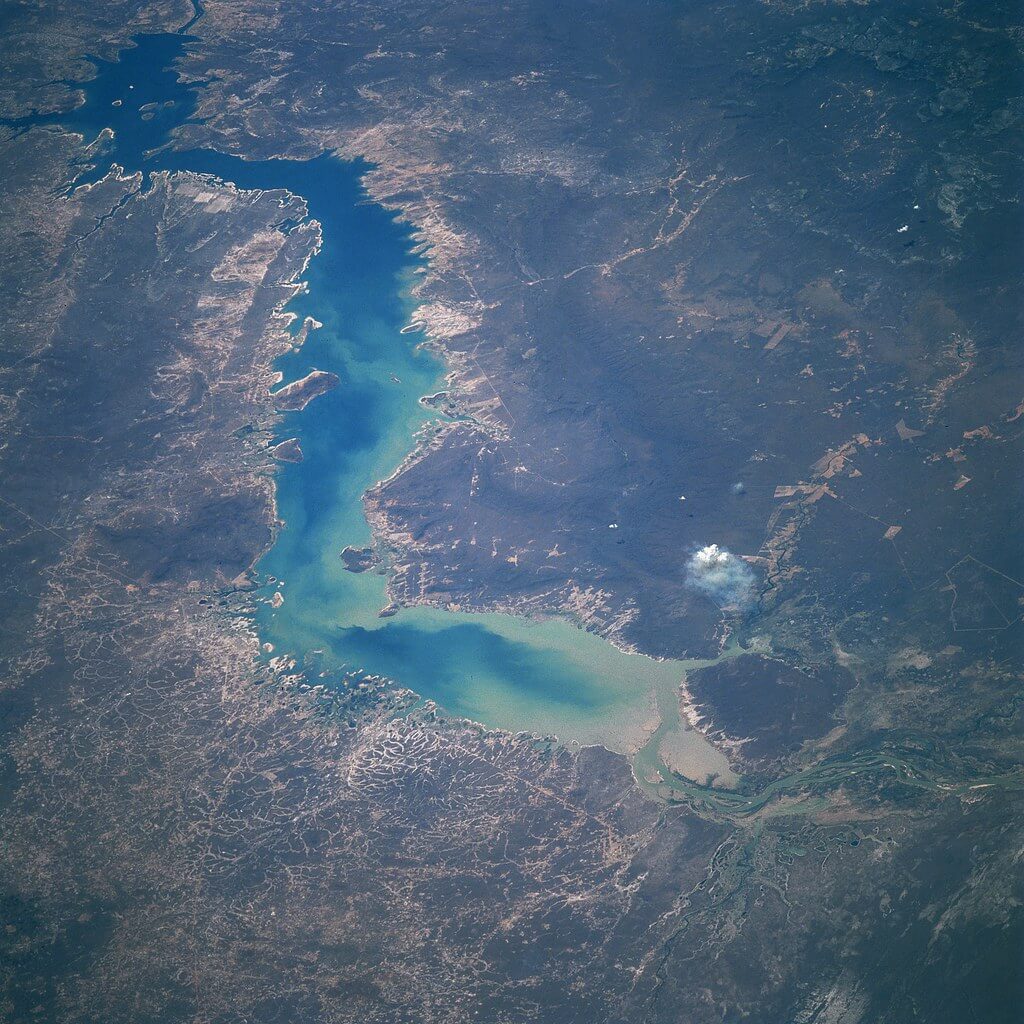 https://mdw-travel-data-us-east-1.s3.amazonaws.com/img/country/Brazil/Sao-Francisco-River/img_02.jpg