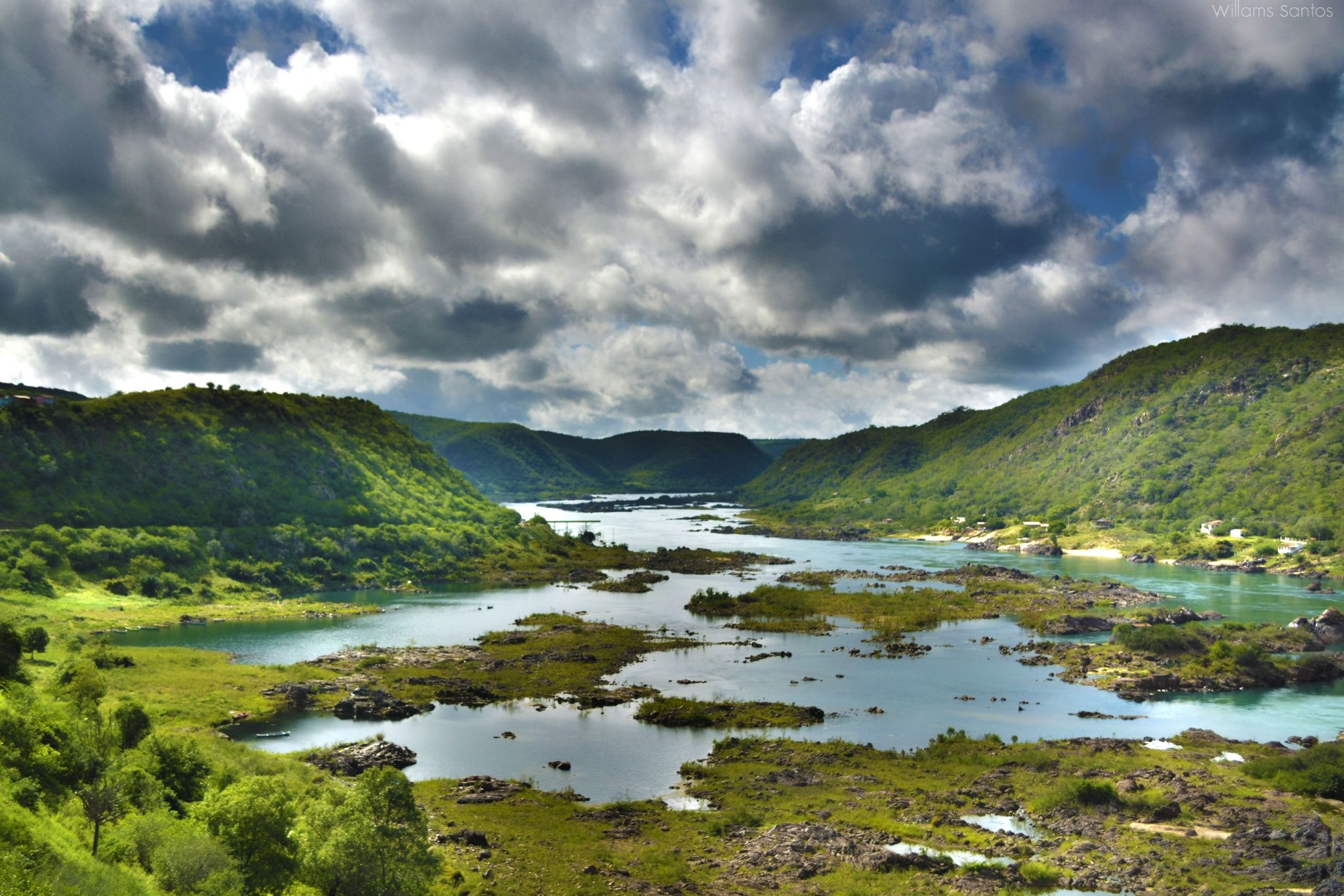 https://mdw-travel-data-us-east-1.s3.amazonaws.com/img/country/Brazil/Sao-Francisco-River/img_03.jpg