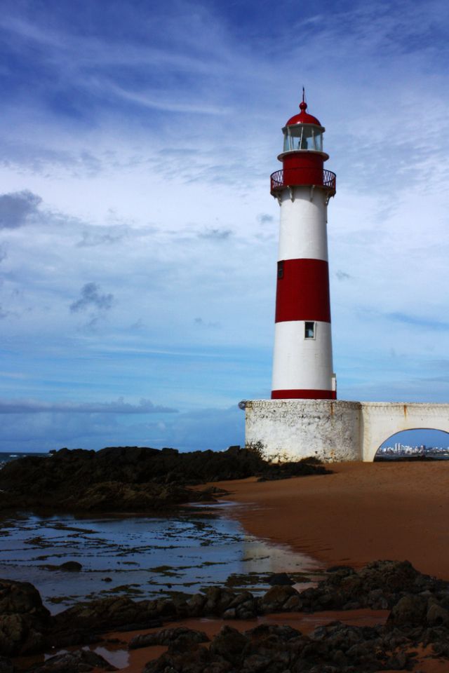 https://mdw-travel-data-us-east-1.s3.amazonaws.com/img/country/Brazil/Seixas-Lighthouse/img_01.jpg