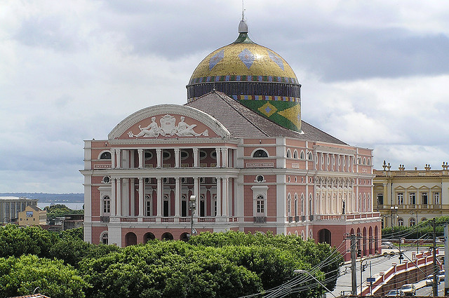 https://mdw-travel-data-us-east-1.s3.amazonaws.com/img/country/Brazil/Teatro-Amazonas-Museum/img_02.jpg