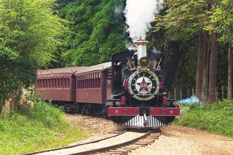 https://mdw-travel-data-us-east-1.s3.amazonaws.com/img/country/Brazil/Train-Ride-through-Sao-Joao-del-Rei/img_03.jpg