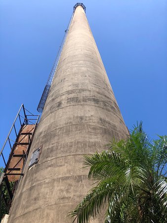 https://mdw-travel-data-us-east-1.s3.amazonaws.com/img/country/Brazil/Usina-do-Gasometro/img_03.jpg