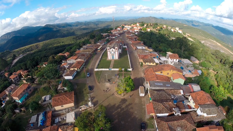 https://mdw-travel-data-us-east-1.s3.amazonaws.com/img/country/Brazil/Waterfalls-of-Lavras-Novas/img_01.jpg