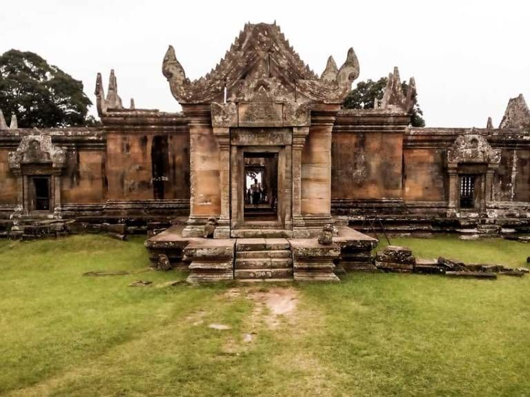 https://mdw-travel-data-us-east-1.s3.amazonaws.com/img/country/Cambodia/Angk-Odomb-Kroch-Chhmar/img_03.jpg