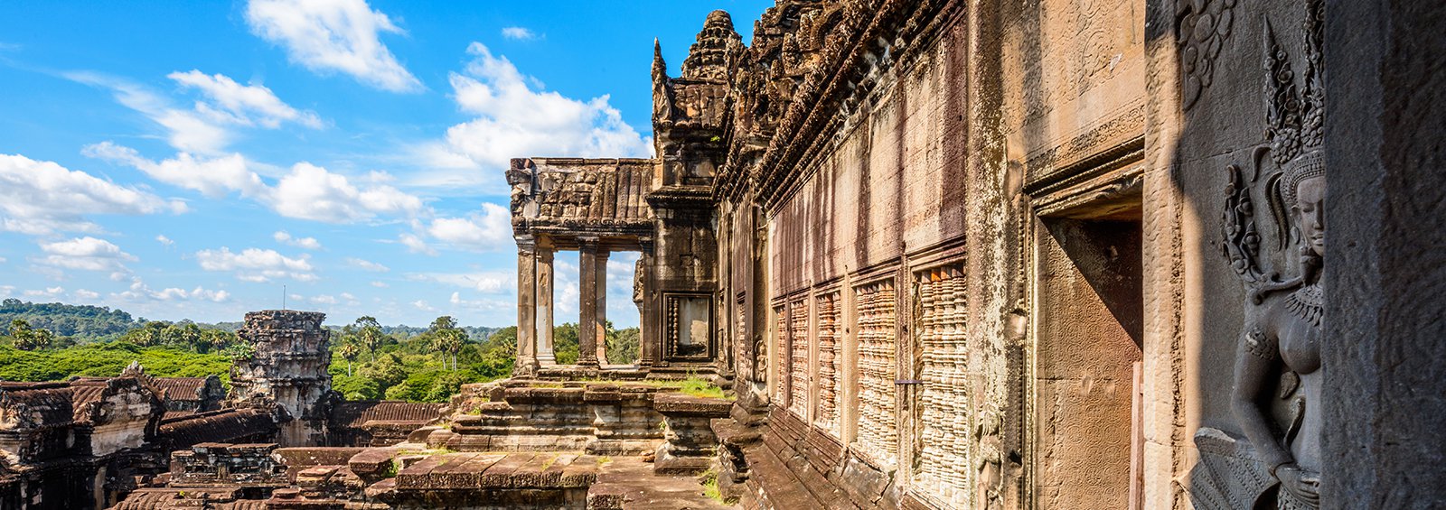 https://mdw-travel-data-us-east-1.s3.amazonaws.com/img/country/Cambodia/Cambodia-Helicopter-Tours/img_02.jpg