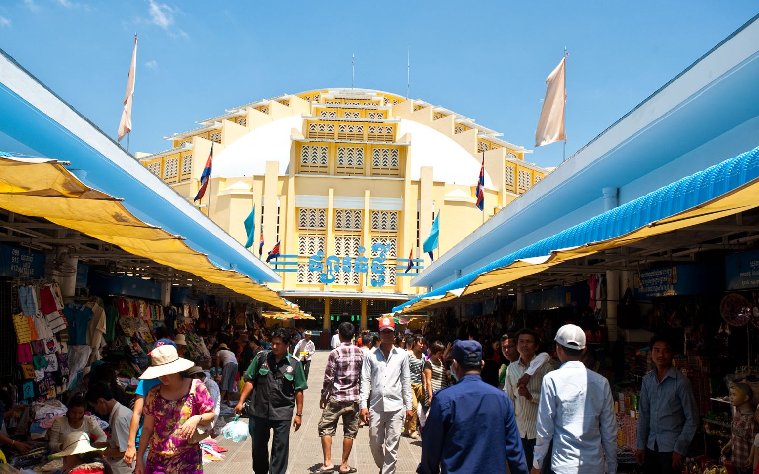 https://mdw-travel-data-us-east-1.s3.amazonaws.com/img/country/Cambodia/Central-Market/img_04.jpg