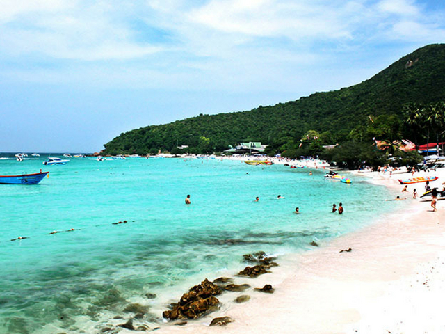 https://mdw-travel-data-us-east-1.s3.amazonaws.com/img/country/Cambodia/Coral-Island/img_02.jpg