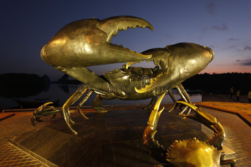 https://mdw-travel-data-us-east-1.s3.amazonaws.com/img/country/Cambodia/Crab-Statue/img_02.jpg