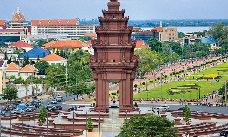 https://mdw-travel-data-us-east-1.s3.amazonaws.com/img/country/Cambodia/Independence-Monument/img_01.jpg