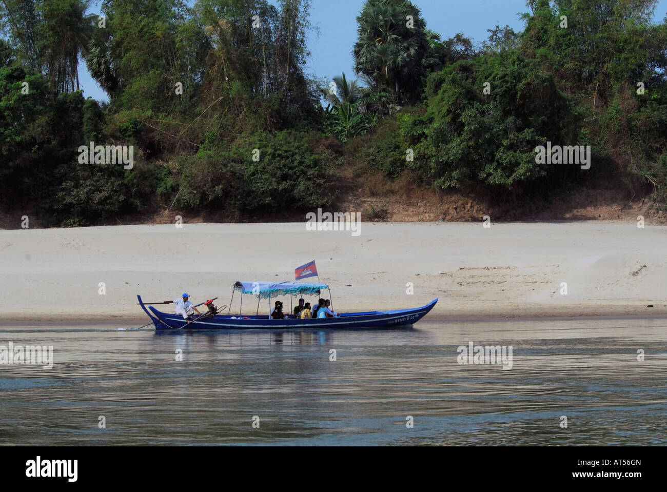 https://mdw-travel-data-us-east-1.s3.amazonaws.com/img/country/Cambodia/Kampi-Dolphin-Watching/img_01.jpg