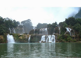 https://mdw-travel-data-us-east-1.s3.amazonaws.com/img/country/Cambodia/Kbal-Koh-Kong/img_04.jpg