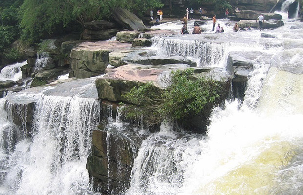 https://mdw-travel-data-us-east-1.s3.amazonaws.com/img/country/Cambodia/Kbal-Koh-Wildlife-Sanctuary/img_03.jpg