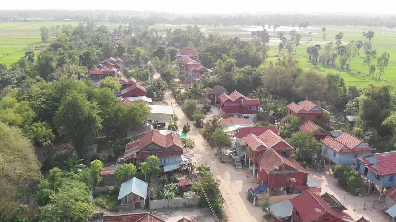 https://mdw-travel-data-us-east-1.s3.amazonaws.com/img/country/Cambodia/Keh-Yuorn-Village/img_01.jpg