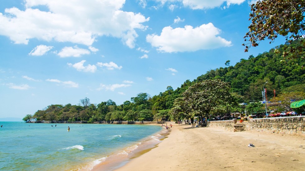https://mdw-travel-data-us-east-1.s3.amazonaws.com/img/country/Cambodia/Kep-Thmey-Beach/img_00.jpg