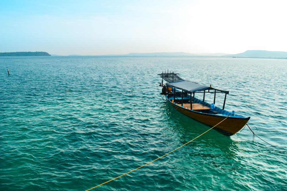 https://mdw-travel-data-us-east-1.s3.amazonaws.com/img/country/Cambodia/Koh-Kong-City/img_02.jpg