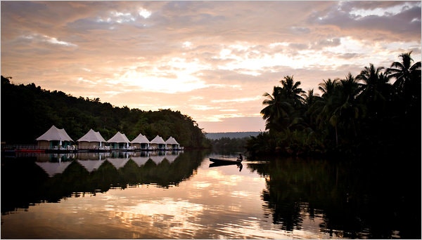 https://mdw-travel-data-us-east-1.s3.amazonaws.com/img/country/Cambodia/Koh-Kong/img_01.jpg