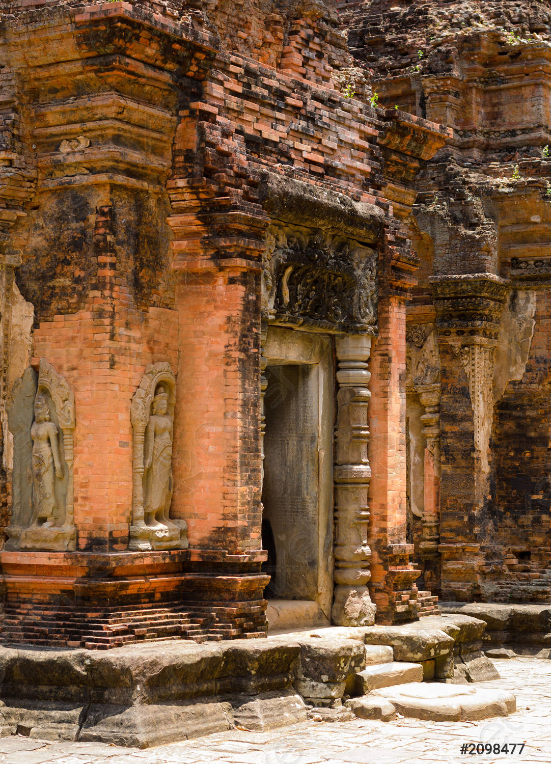 https://mdw-travel-data-us-east-1.s3.amazonaws.com/img/country/Cambodia/Koh-Preah/img_05.jpg