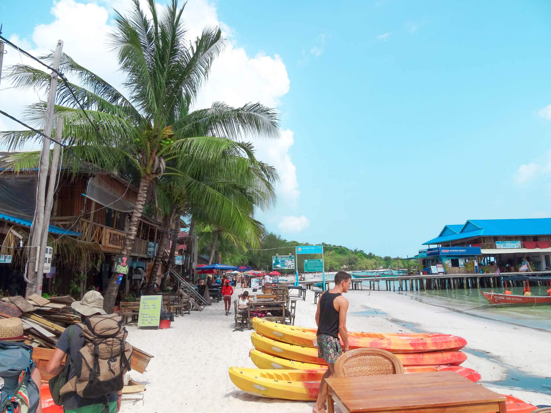 https://mdw-travel-data-us-east-1.s3.amazonaws.com/img/country/Cambodia/Koh-Ra/img_02.jpg