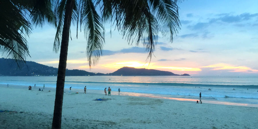 https://mdw-travel-data-us-east-1.s3.amazonaws.com/img/country/Cambodia/Koh-Rong-Samloem/img_03.jpg