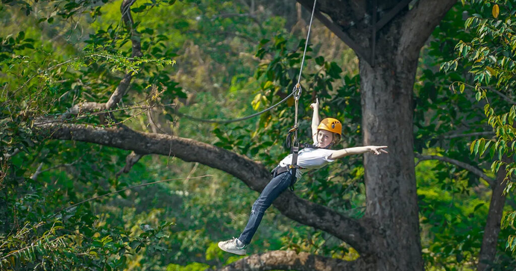 https://mdw-travel-data-us-east-1.s3.amazonaws.com/img/country/Cambodia/Koulen-II-Zipline/img_03.jpg