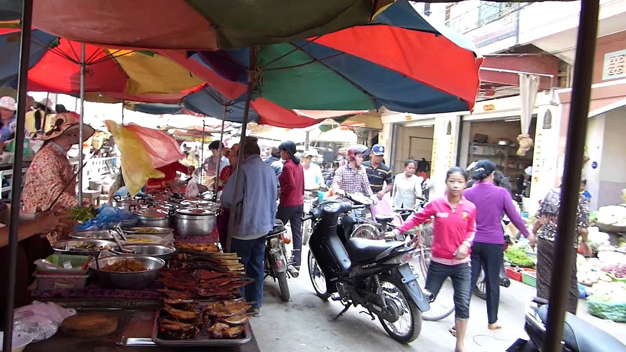 https://mdw-travel-data-us-east-1.s3.amazonaws.com/img/country/Cambodia/Kratie-Night-Market/img_03.jpg