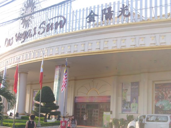 https://mdw-travel-data-us-east-1.s3.amazonaws.com/img/country/Cambodia/Las-Vegas-Sun-Hotel-and-Casino/img_02.jpg