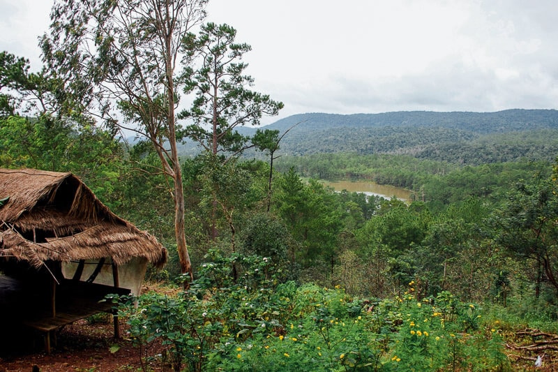 https://mdw-travel-data-us-east-1.s3.amazonaws.com/img/country/Cambodia/Oromis-Peace-Park/img_02.jpg