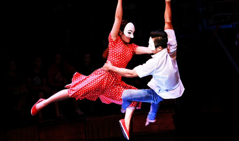https://mdw-travel-data-us-east-1.s3.amazonaws.com/img/country/Cambodia/Phare-The-Cambodian-Circus/img_03.jpg