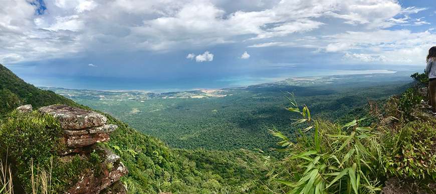 https://mdw-travel-data-us-east-1.s3.amazonaws.com/img/country/Cambodia/Phnom-Bokor-National-Park/img_03.jpg