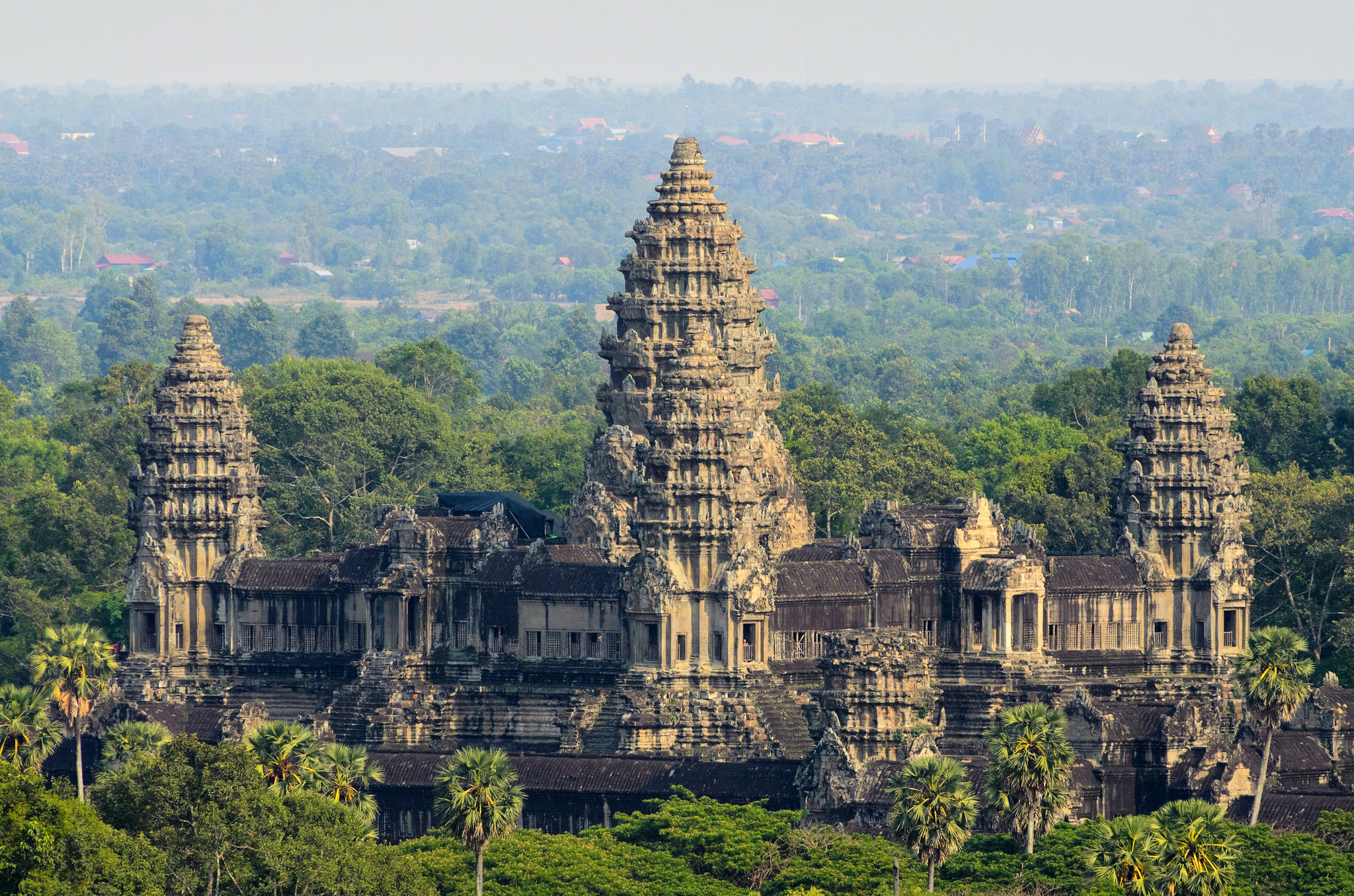 https://mdw-travel-data-us-east-1.s3.amazonaws.com/img/country/Cambodia/Phnom-Kdoung/img_03.jpg