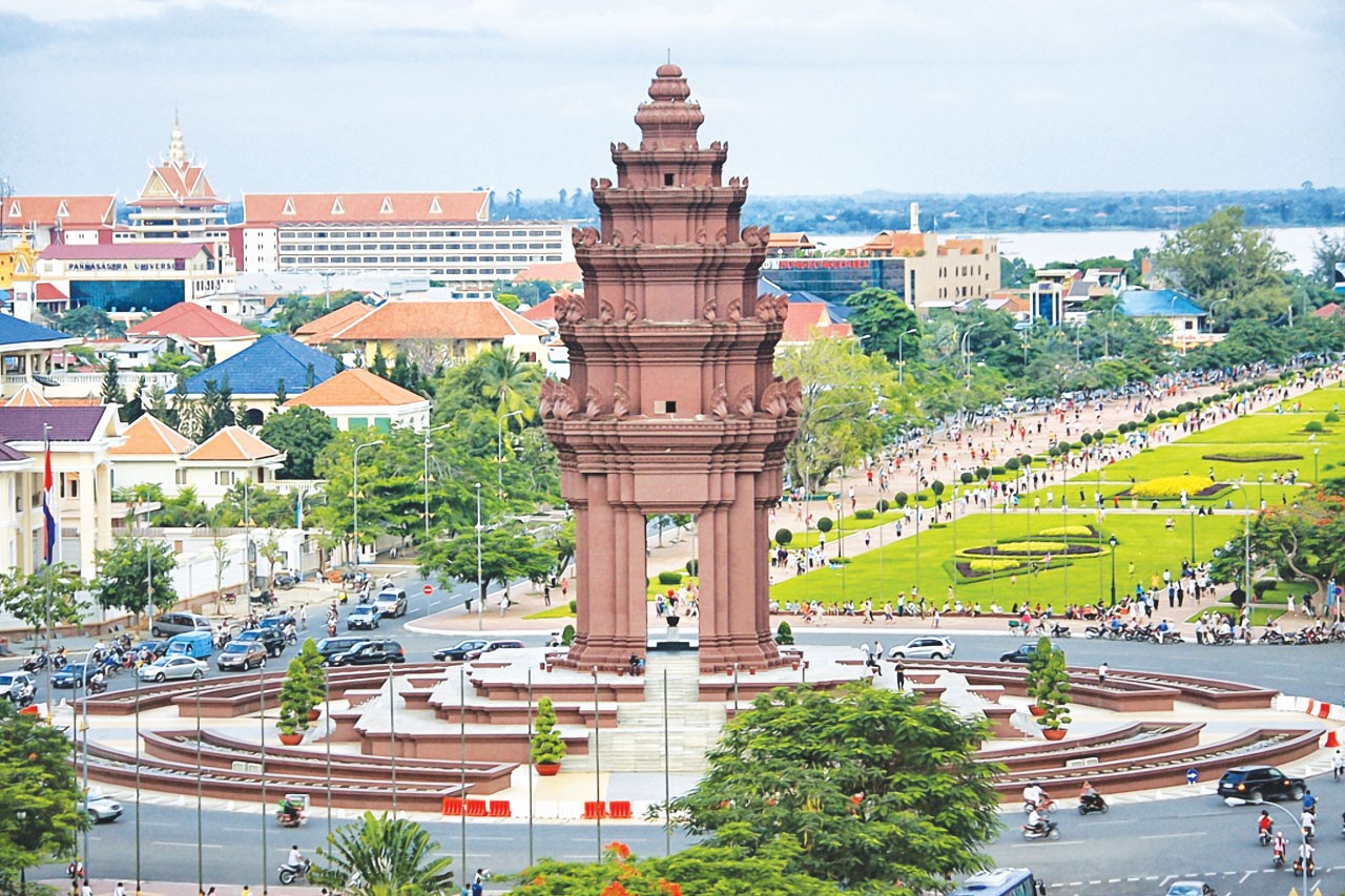 https://mdw-travel-data-us-east-1.s3.amazonaws.com/img/country/Cambodia/Phnom-Kdoung/img_04.jpg