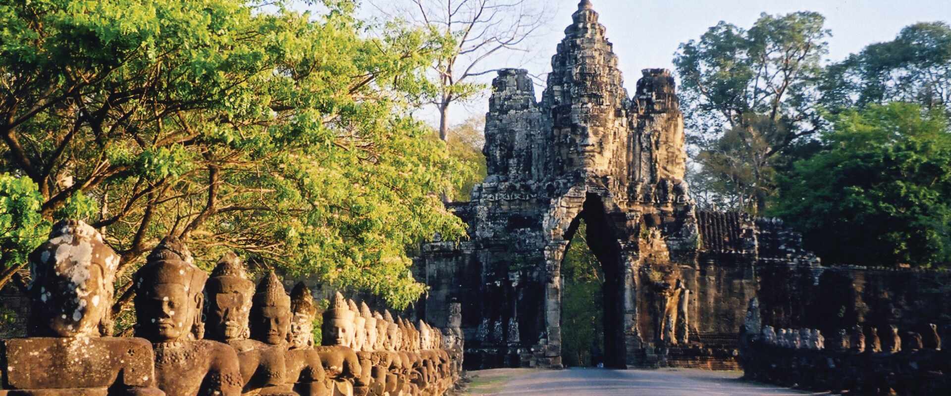 https://mdw-travel-data-us-east-1.s3.amazonaws.com/img/country/Cambodia/Phnom-Seda-Orn/img_03.jpg
