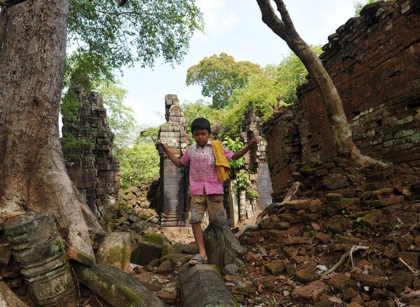 https://mdw-travel-data-us-east-1.s3.amazonaws.com/img/country/Cambodia/Prasat-Rong-Chen/img_03.jpg