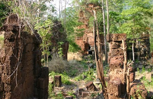 https://mdw-travel-data-us-east-1.s3.amazonaws.com/img/country/Cambodia/Preah-Neak-Buos-Temple/img_03.jpg