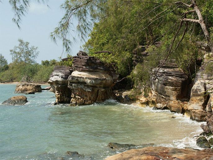 https://mdw-travel-data-us-east-1.s3.amazonaws.com/img/country/Cambodia/Ream-National-Park/img_03.jpg