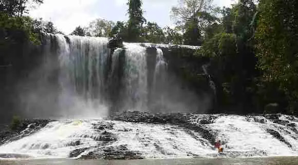 https://mdw-travel-data-us-east-1.s3.amazonaws.com/img/country/Cambodia/Sen-Monorom-Waterfall-II/img_02.jpg