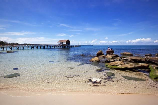 https://mdw-travel-data-us-east-1.s3.amazonaws.com/img/country/Cambodia/Serendipity-Beach/img_02.jpg