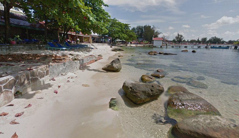 https://mdw-travel-data-us-east-1.s3.amazonaws.com/img/country/Cambodia/Serendipity-Beach/img_03.jpg