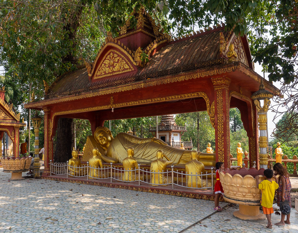 https://mdw-travel-data-us-east-1.s3.amazonaws.com/img/country/Cambodia/Sihanoukville-Reclining-Buddha/img_01.jpg
