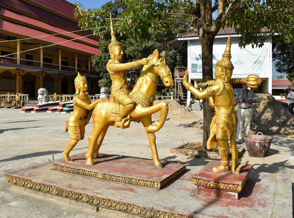 https://mdw-travel-data-us-east-1.s3.amazonaws.com/img/country/Cambodia/Sihanoukville-Reclining-Buddha/img_05.jpg