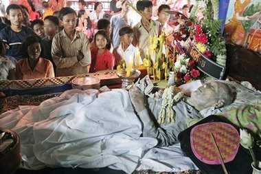 https://mdw-travel-data-us-east-1.s3.amazonaws.com/img/country/Cambodia/Ta-Mok-House/img_01.jpg