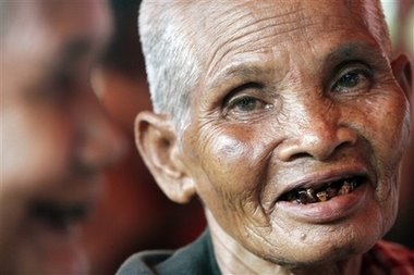 https://mdw-travel-data-us-east-1.s3.amazonaws.com/img/country/Cambodia/Ta-Mok-House/img_03.jpg