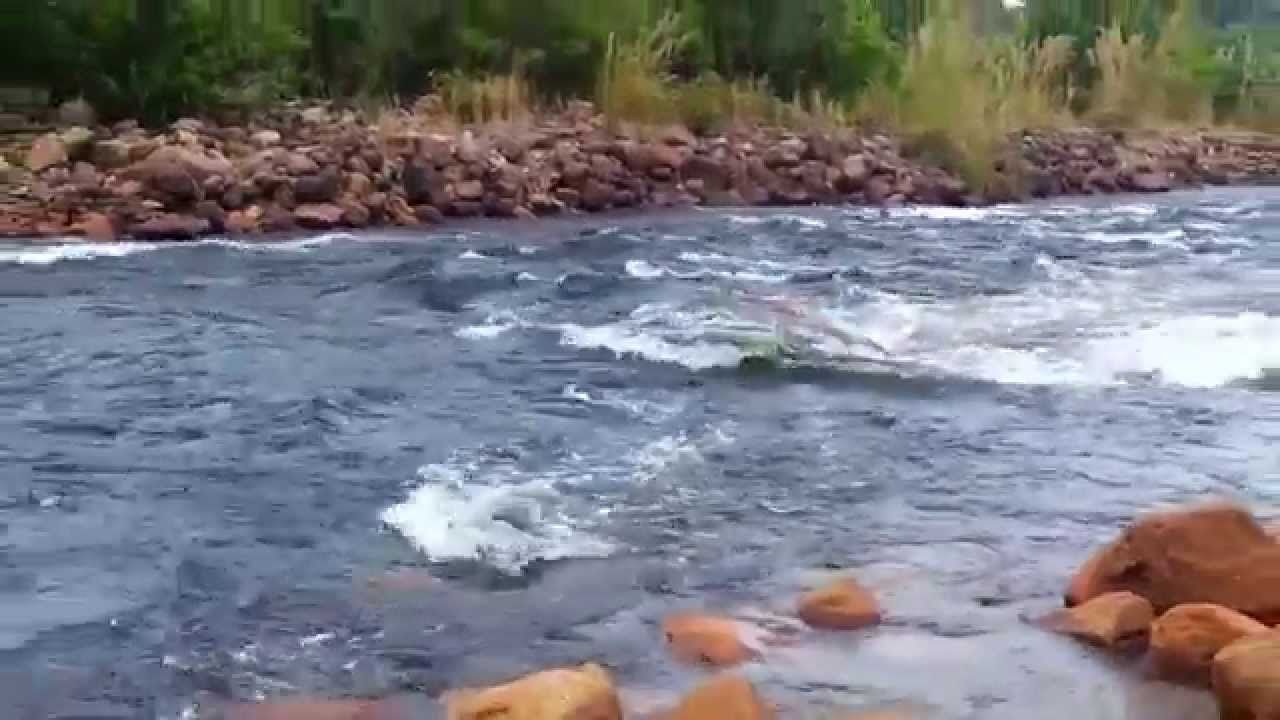 https://mdw-travel-data-us-east-1.s3.amazonaws.com/img/country/Cambodia/Teuk-Chhouu-Waterfall/img_01.jpg